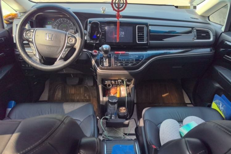 Used Honda Elysion 2019 2.0L Hybrid Luxury Edition
