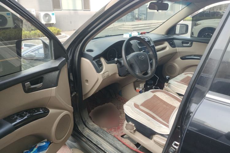 Used Kia Sportage 2013 2.0L Manual Two-Wheel Drive GL Trim