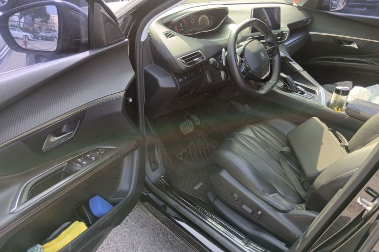 Used Peugeot 5008 2017 380THP 7-Seater Boundary-Free Edition Driver Seat