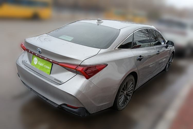 Used Toyota Avalon 2019 Dual-Engine 2.5L Luxury Edition China VI Standard
