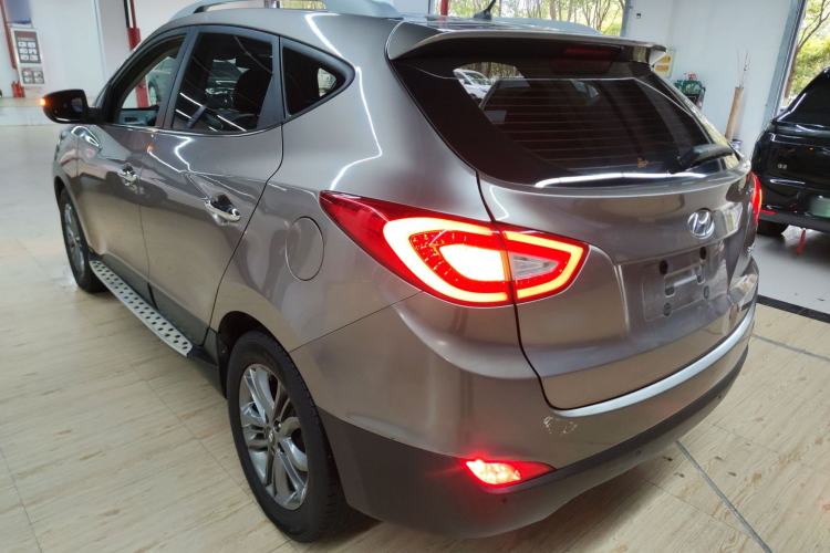 Used Hyundai ix35 2015 2.0L Automatic 2WD Smart Version China V Standard
