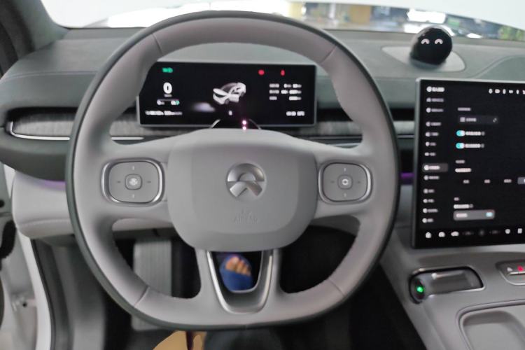 Used Nio EC6 2024 75 kWh