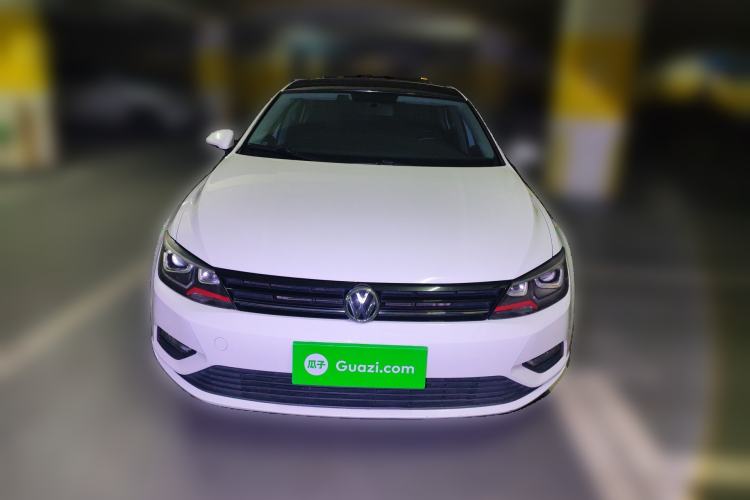 Used Volkswagen Lamando 2015 230TSI DSG Fashion Edition Front