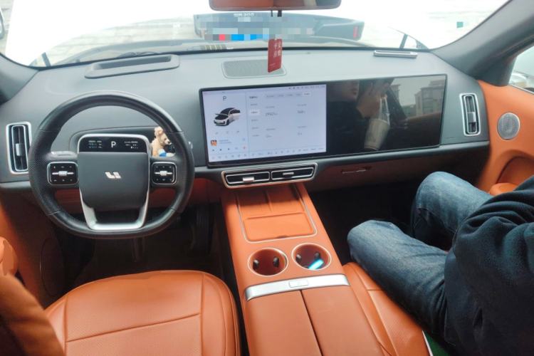 Used Li Auto L7 2024 Pro Model
