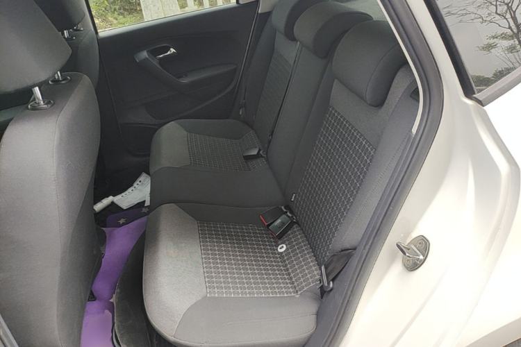 Used Volkswagen Polo 2016 1.6L Automatic Comfort Model Left Rear Seat