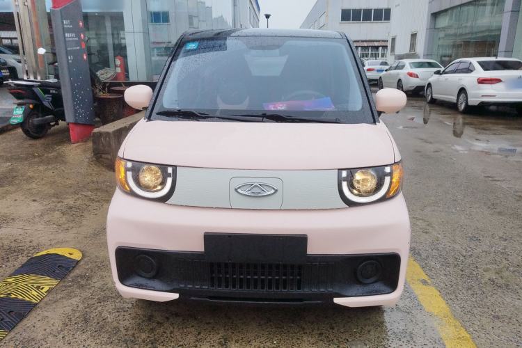 Used Chery QQ Ice Cream 2022 170km Sundae Phosphate Lithium-Ion