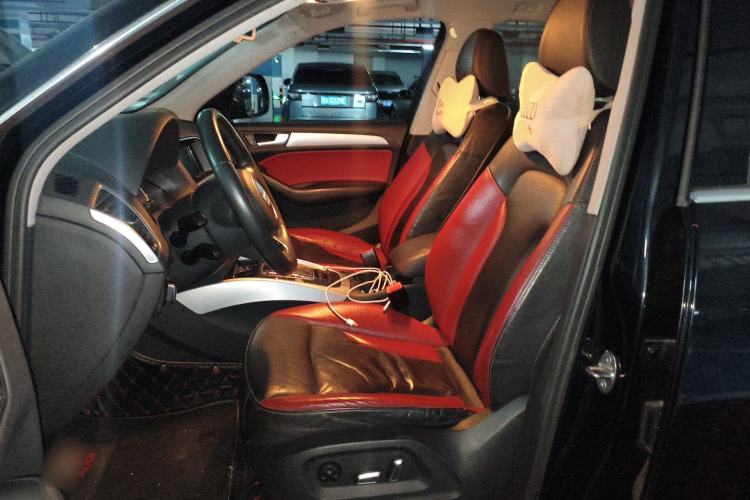 Used Audi Q5 2017 Plus 40 TFSI Technology Model
