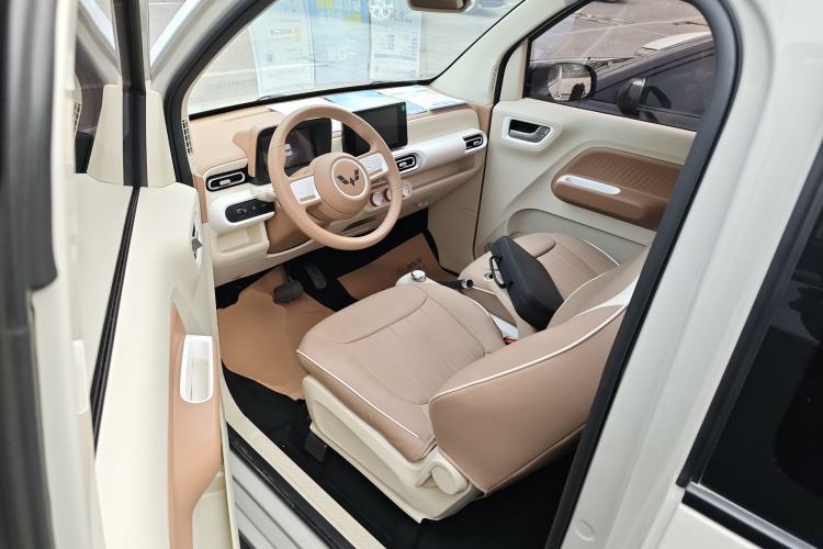 Used Wuling Hongguang MINIEV 2024 3rd Generation 215km Advanced Version