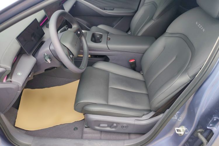 Used Nissan N6 2026 Model 180 Max Left Front Seat