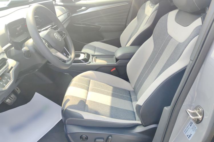 Used Volkswagen ID.4 CROZZ 2024 Pure Edition Limited Edition Left Front Seat