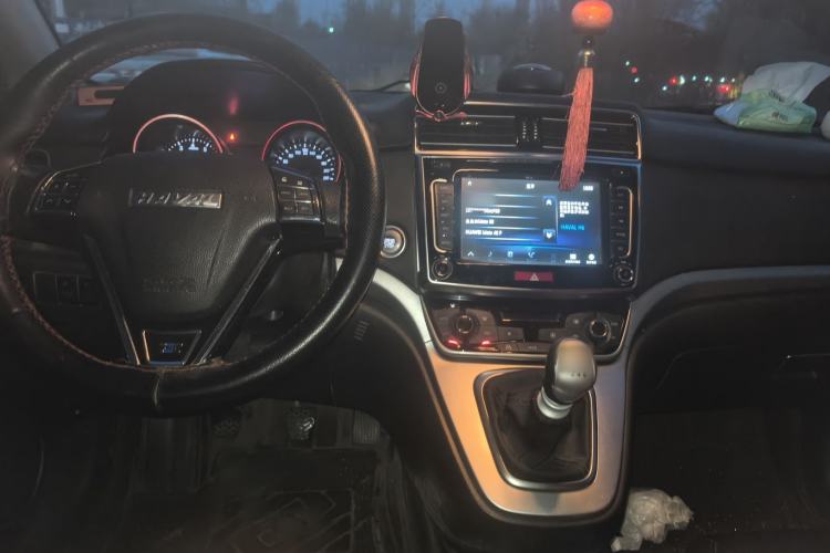 Used Haval H6 2017 Blue Label Sport Edition 1.5T Manual Two-Wheel Drive Elite Model Center Console