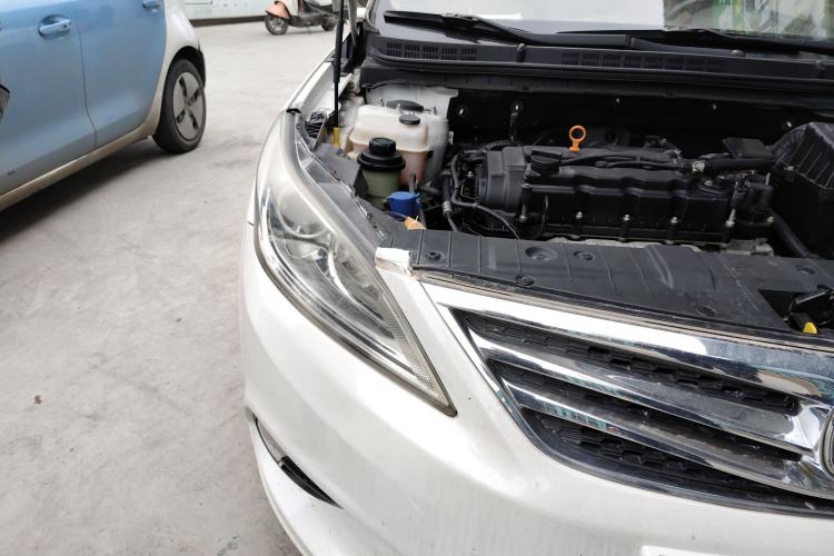 Used CHANGAN Eado 2015 1.6L Automatic Luxury Model
