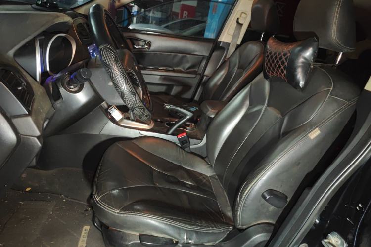 Used GAC Trumpchi GS5 2013 2.0L Manual Two-Wheel Drive Special Edition in Light Interior
