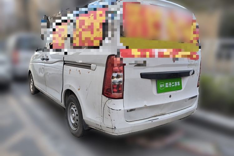 Used Wuling Rongguang V 2015 1.2L Practical Model
