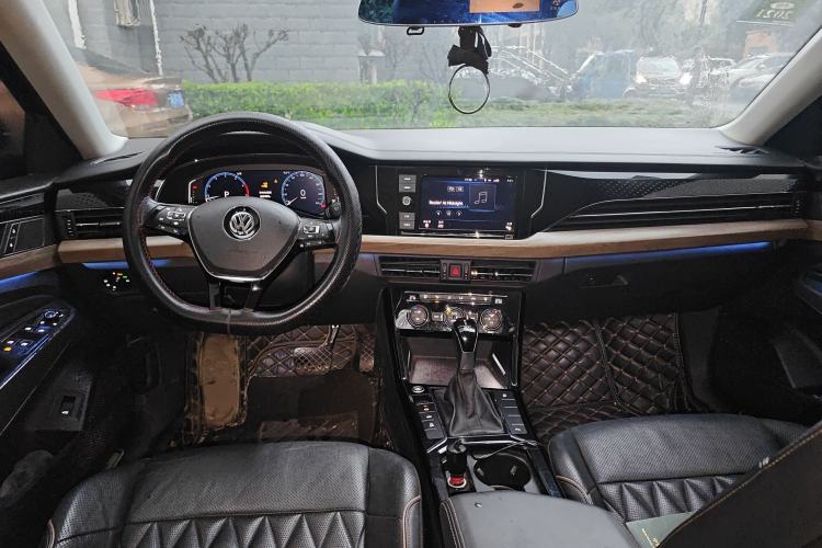 Used Volkswagen Passat 2019 330TSI Luxury Edition China V Standard