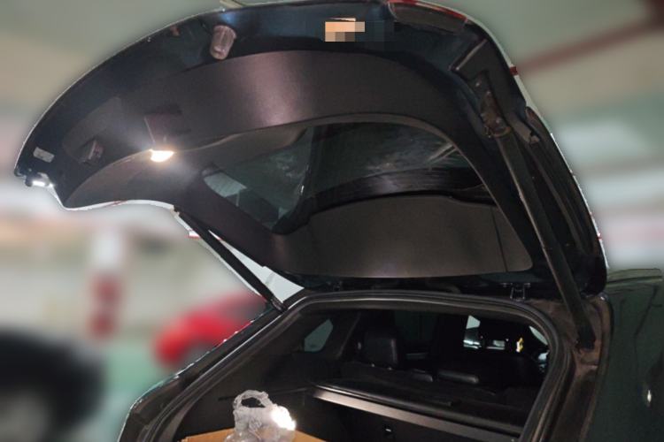 Used Lincoln MKX 2015 2.0T Two-Wheel Drive Deluxe Edition Trunk