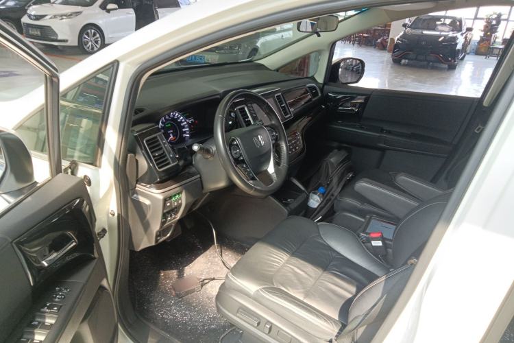 Used Honda Elysion 2019 2.0L Hybrid Supreme Edition