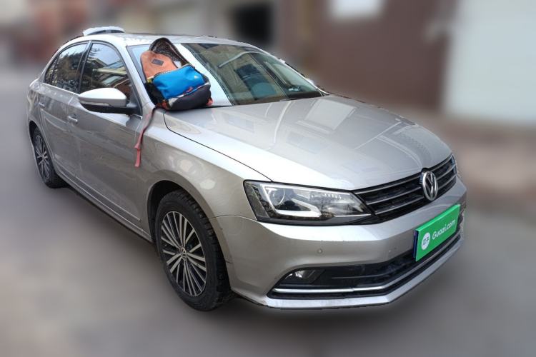 Used Volkswagen Sagitar 2017 230TSI Automatic Luxury Edition