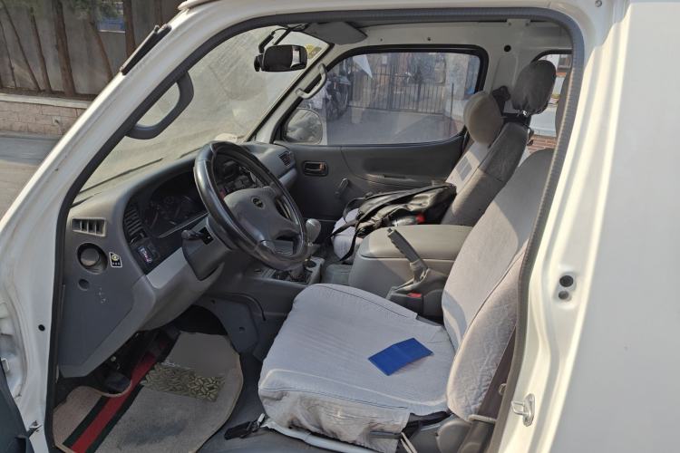 Used Jinbei Hiace 2018 2.0L Fifth-Generation Power King Comfortable Standard Top 10-Seater V20
