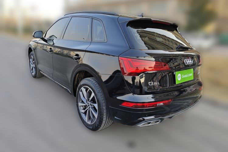 Used Audi Q5L 2024 40 TFSI Fashion Dynamic Model Rear Left 45 Deg