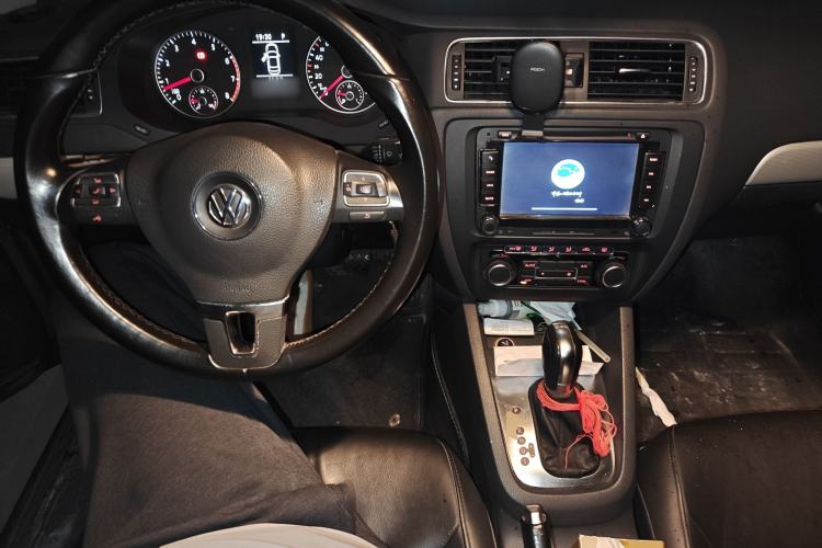 Used Volkswagen Sagitar 2014 Revised Version 1.4TSI Automatic Luxury Edition