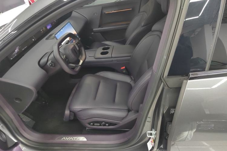 Used Avatr 06 2025 Ultra Pure Electric Edition