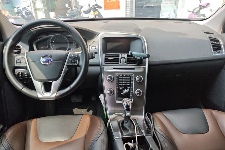 Used Volvo XC60 2016 T5 Smart Version