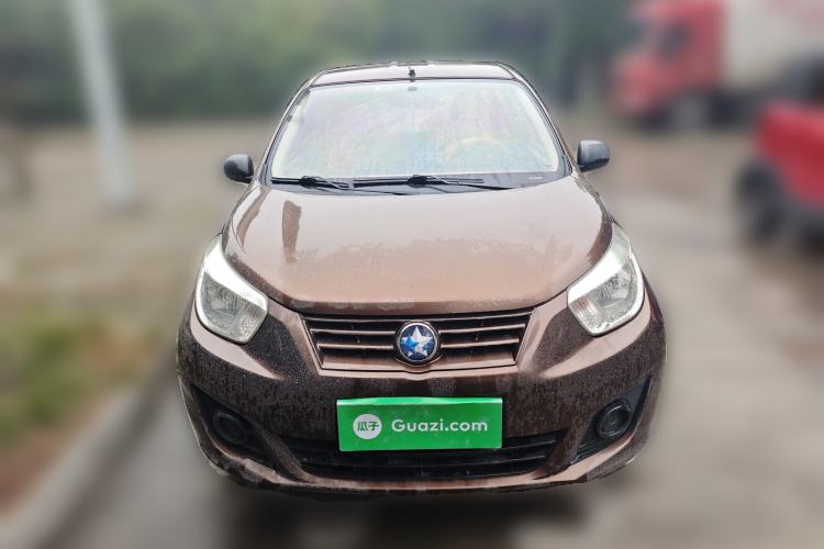 Used Venucia R30 2014 1.2L Manual Enjoyment Edition