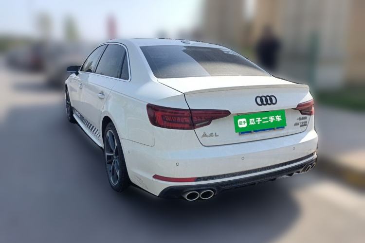 Used Audi A4L 2019 45 TFSI quattro Sport model China VI standard