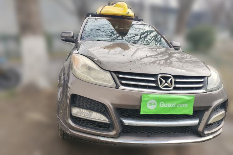 Used JMC Yusheng S350 2013 2.4T Automatic 2WD Diesel Luxury 7-Seater Front Right 45 Deg