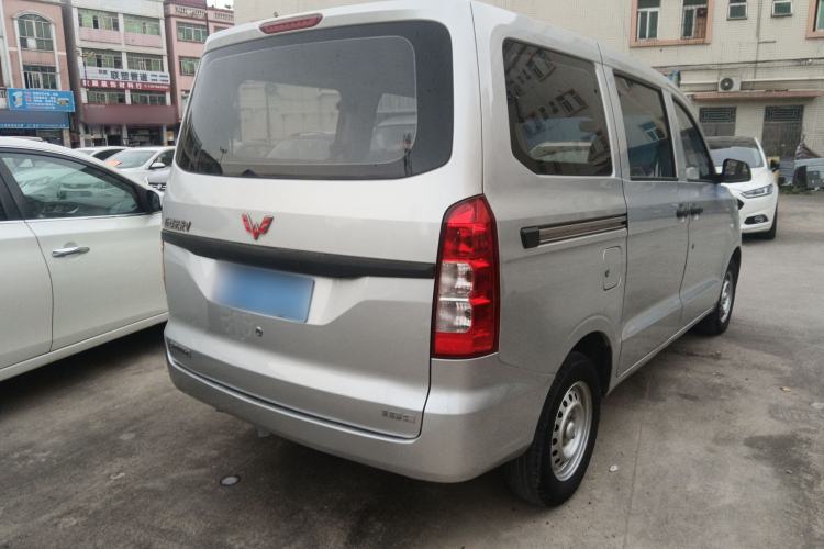Used Wuling Hongguang V 2021 1.5L Jingqu Version LAR

