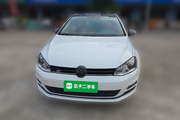 Used Volkswagen Golf 2016 1.6L Automatic Fashion Model
