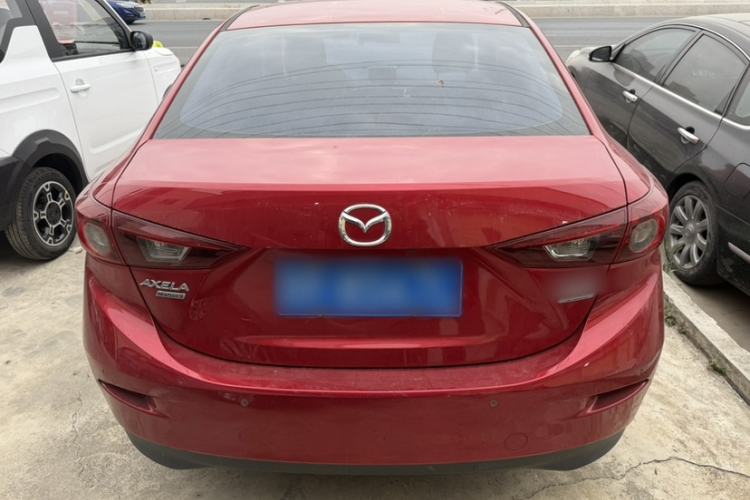 Used Mazda Mazda 3 Axela 2016 Sedan 2.0L Automatic Flagship Model