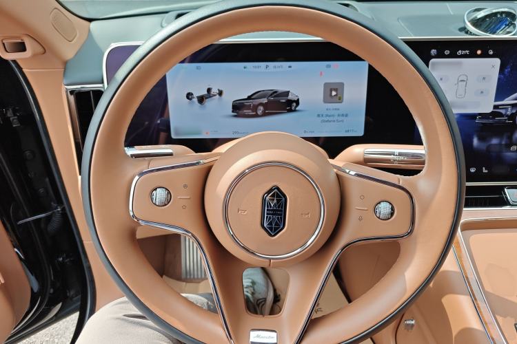 Used Hima S800 2025 Model, Range-Extended Starlight Premium Edition, 5 Seats