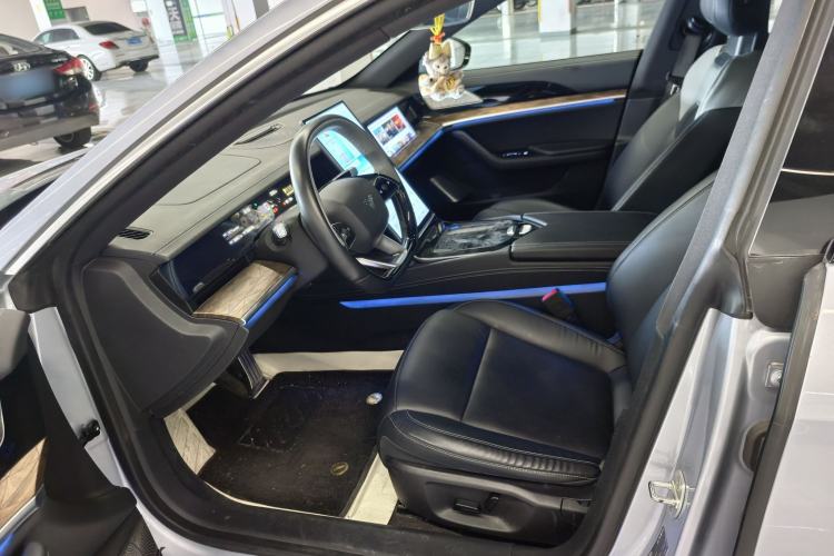 Used NETA S 2022 Extended-Range Version 1160 km Range Rear-Wheel Drive Mid-Grade
