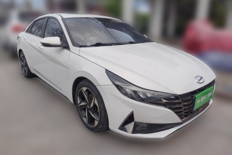 Used Hyundai Elantra 2021 240TGDi DCT LUX Prestige Edition Front Right 45 Deg