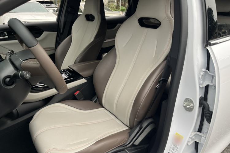 Used BYD Qin PLUS 2024 HONOR Edition DM-i 55KM Leading Model
