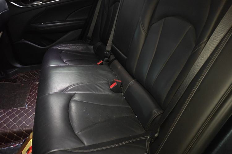 Used Buick LaCrosse 2019 28T Luxury Version
