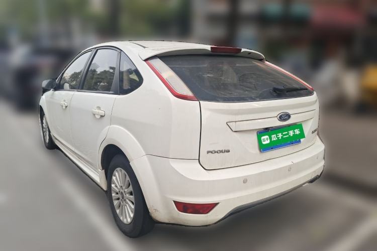 Used Ford Focus 2013 Hatchback Classic 1.8L Automatic Fashion Edition
