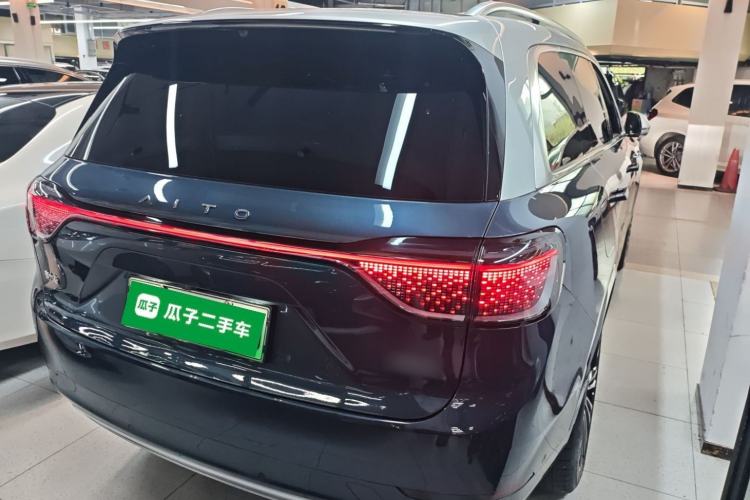 Used Hima AITO M9 2024 Range-Extended Ultra Version 42 kWh 6-Seater Model
