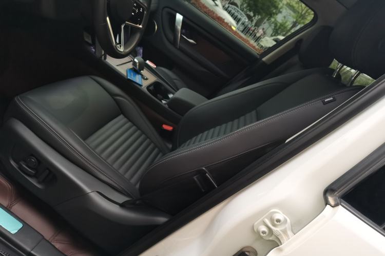 Used Land Rover Discovery Sport 2024 Performance Tech Edition Left Front Seat