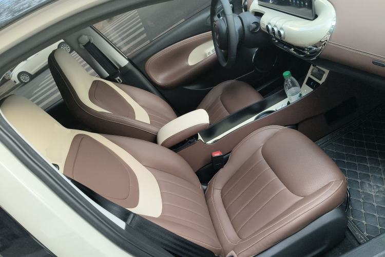 Used Wuling Bingo 2024 333 km Lingxi Connected Version Right Front Seat