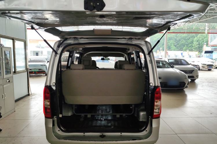 Used Wuling Rongguang V 2019 1.5L Standard Version China VI LAR
