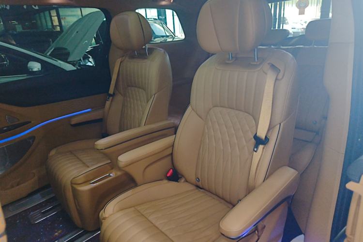 Used VOYAH Dream 2024 PHEV Ultra-Long Range Flagship Edition