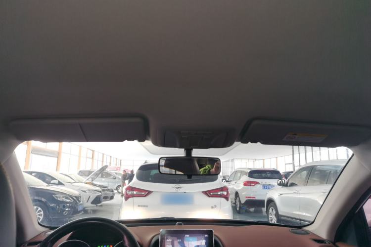 Used Dongfeng Aeolus AX4 2017 1.6L Manual ChaoShang Model
