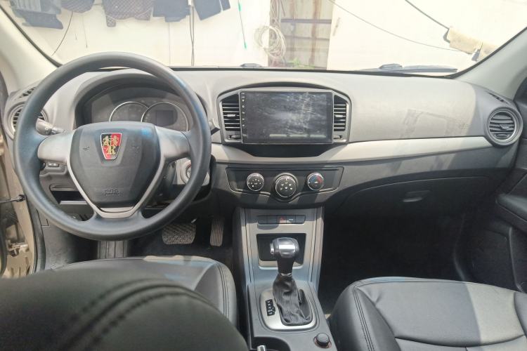 Used Roewe 350 2015 1.5L Automatic Luxury Sunroof Edition
