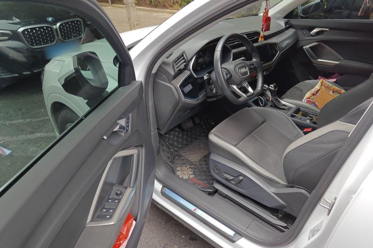 Used Audi Q3 2022 35 TFSI Fashion Dynamic Model