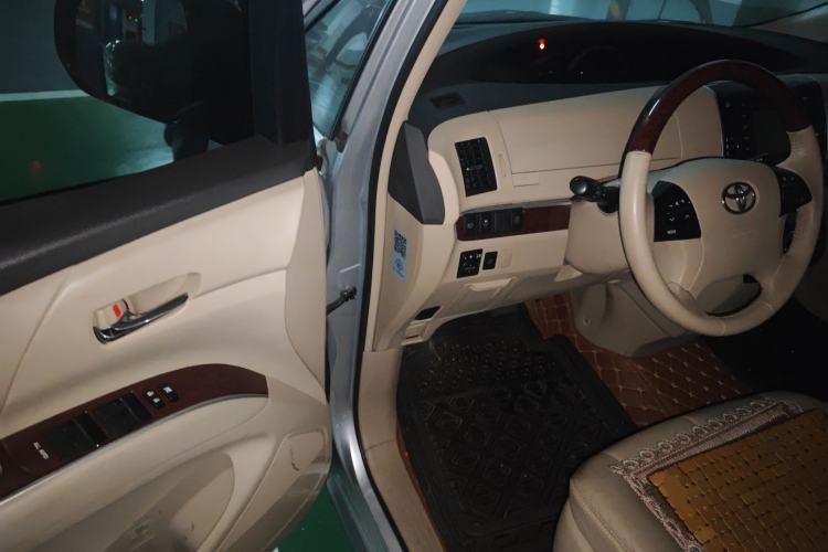 Used Toyota Previa 2012 2.4L 7-Seater Luxury Edition
