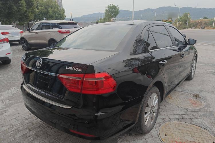 Used Volkswagen Lavida 2013 Restyled Classic 1.6L Automatic Comfort Edition