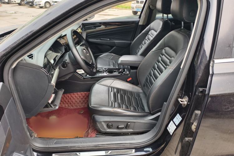 Used Volkswagen Passat 2020 330TSI Elite Edition China VI
